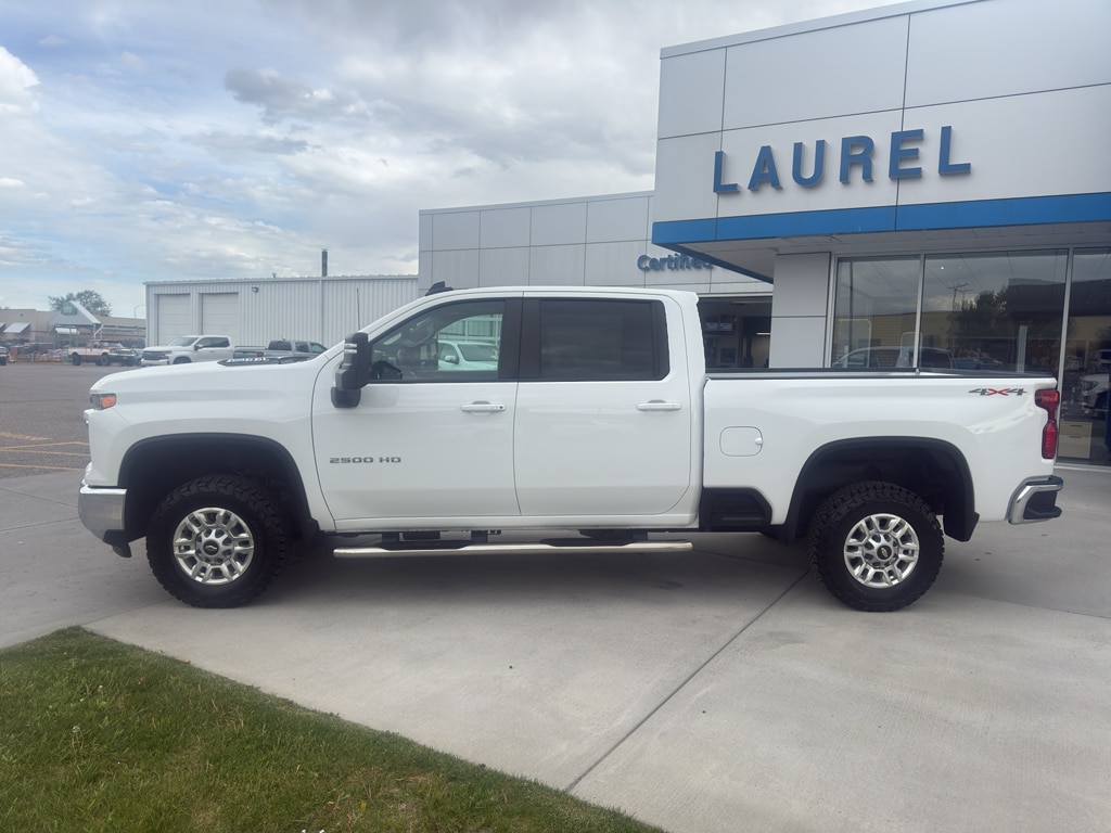 2024 Chevrolet Silverado HD LT 4WD Crew Cab Standard Box's photo