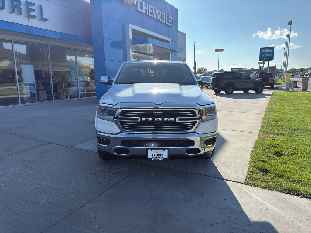 2019 Ram 1500 Laramie photo 3