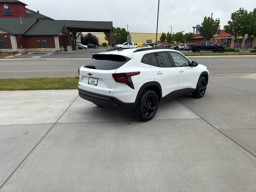 2026 Chevrolet Trax LT - Photo 6
