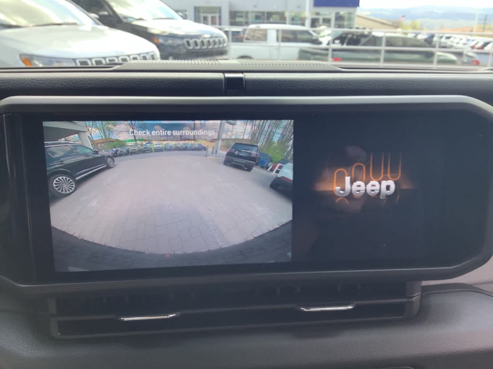 2026 Jeep Wrangler 4-Door Willys - Photo 19