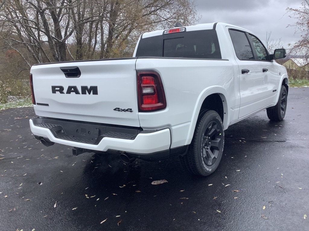 New 2026 Ram 1500 BIG HORN CREW CAB 4X4 5'7 BOX Pickup