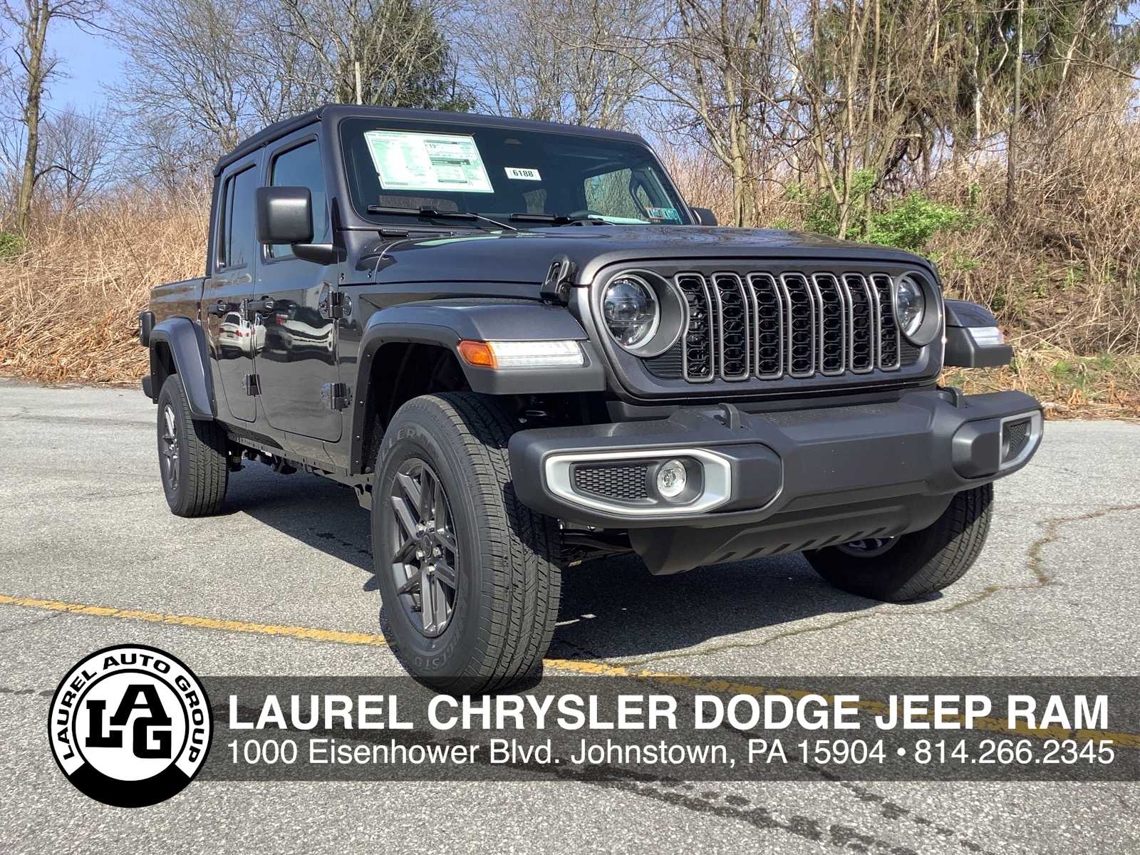 2026 Jeep Gladiator Sport S Auto's photo