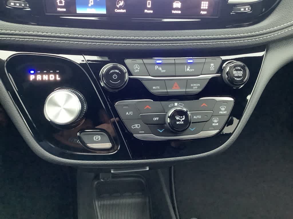 2026 Chrysler Pacifica Select - Photo 21