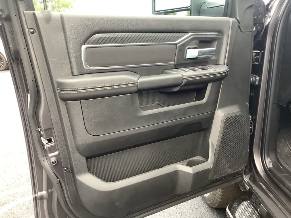 2026 RAM 2500 Big Horn - Photo 13