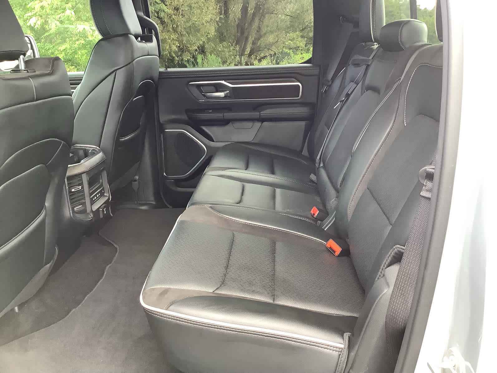 2026 RAM Ram 1500 Pickup Laramie - Photo 11
