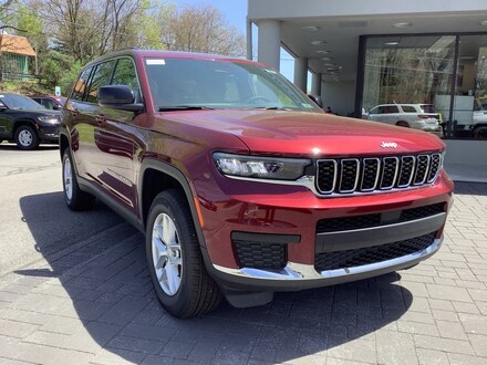 2025 Jeep Grand Cherokee L LAREDO 4X4 Sport Utility