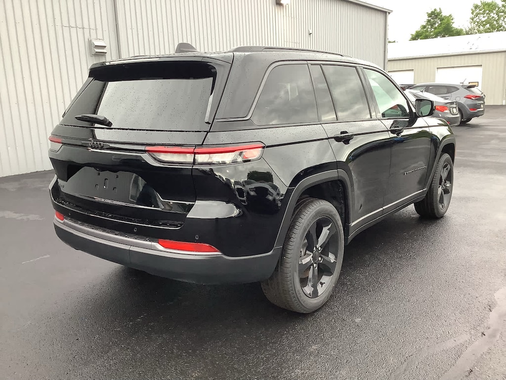 New 2026 Jeep Grand Cherokee Limited Sport Utility