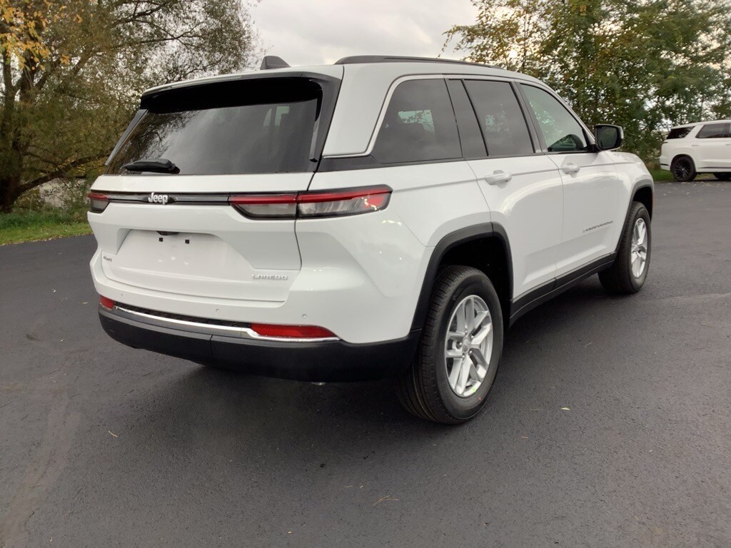 New 2025 Jeep Grand Cherokee LAREDO X 4X4 Sport Utility