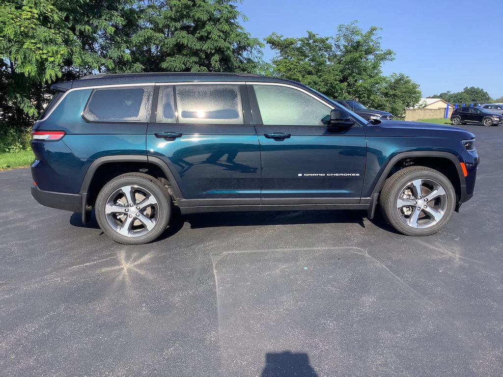 New 2026 Jeep Grand Cherokee L Limited Sport Utility