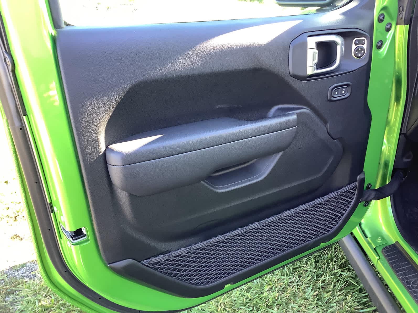 2026 Jeep Wrangler 4-Door Willys - Photo 13