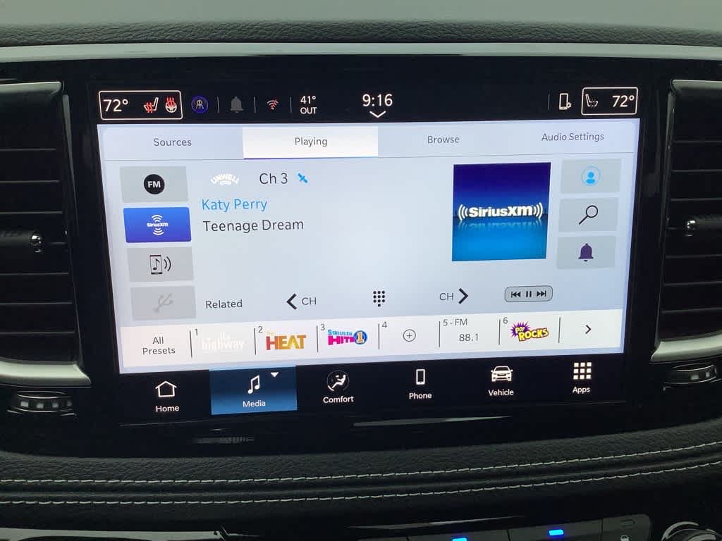 2026 Chrysler Pacifica Select - Photo 19