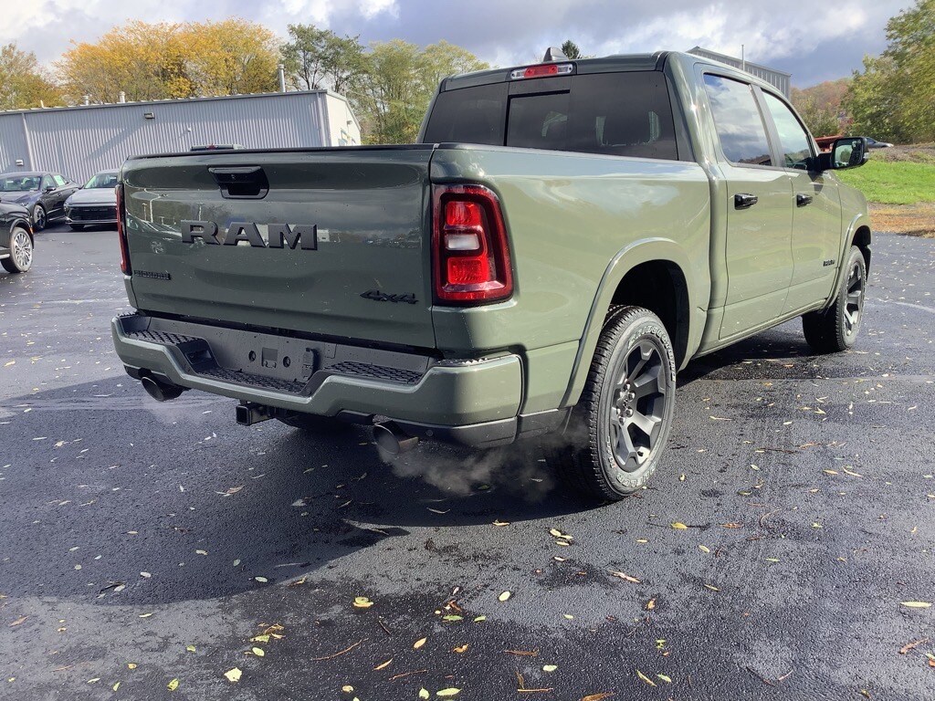 2026 Ram 1500 Big Horn photo 2