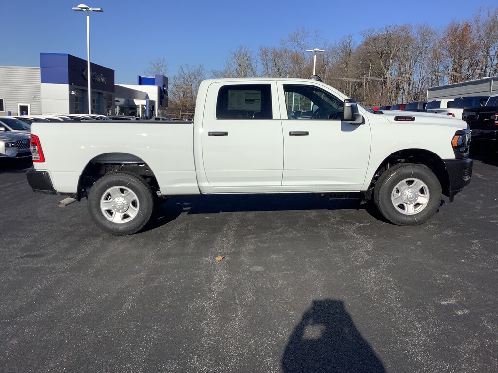 2024 Ram 3500 TRADESMAN CREW CAB 4X4 6'4 BOX For Sale Johnstown PA