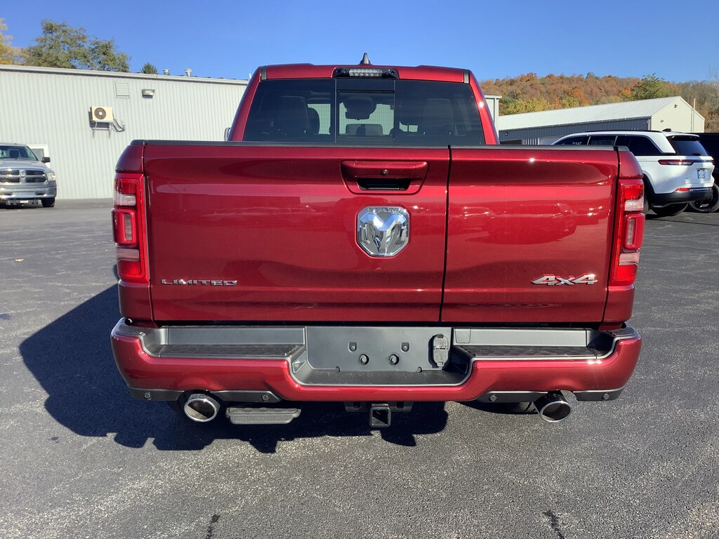 2024 Ram 1500 LIMITED CREW CAB 4X4 6'4 BOX For Sale Johnstown PA
