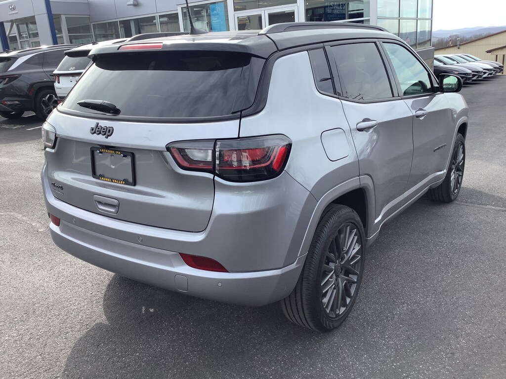 New 2024 Jeep Compass LIMITED 4X4 For Sale Latrobe PA