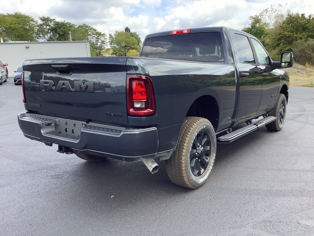2026 Ram 2500 Big Horn photo 3