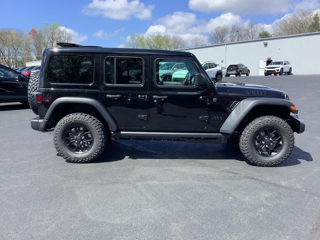 New 2026 Jeep Wrangler 4-DOOR WILLYS Sport Utility
