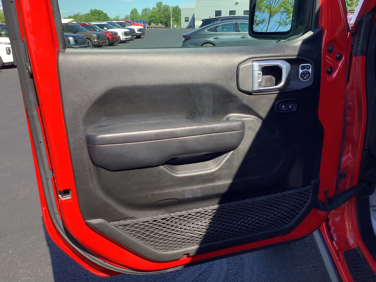 2024 Jeep Wrangler 4xe Willys 4XE - Photo 13