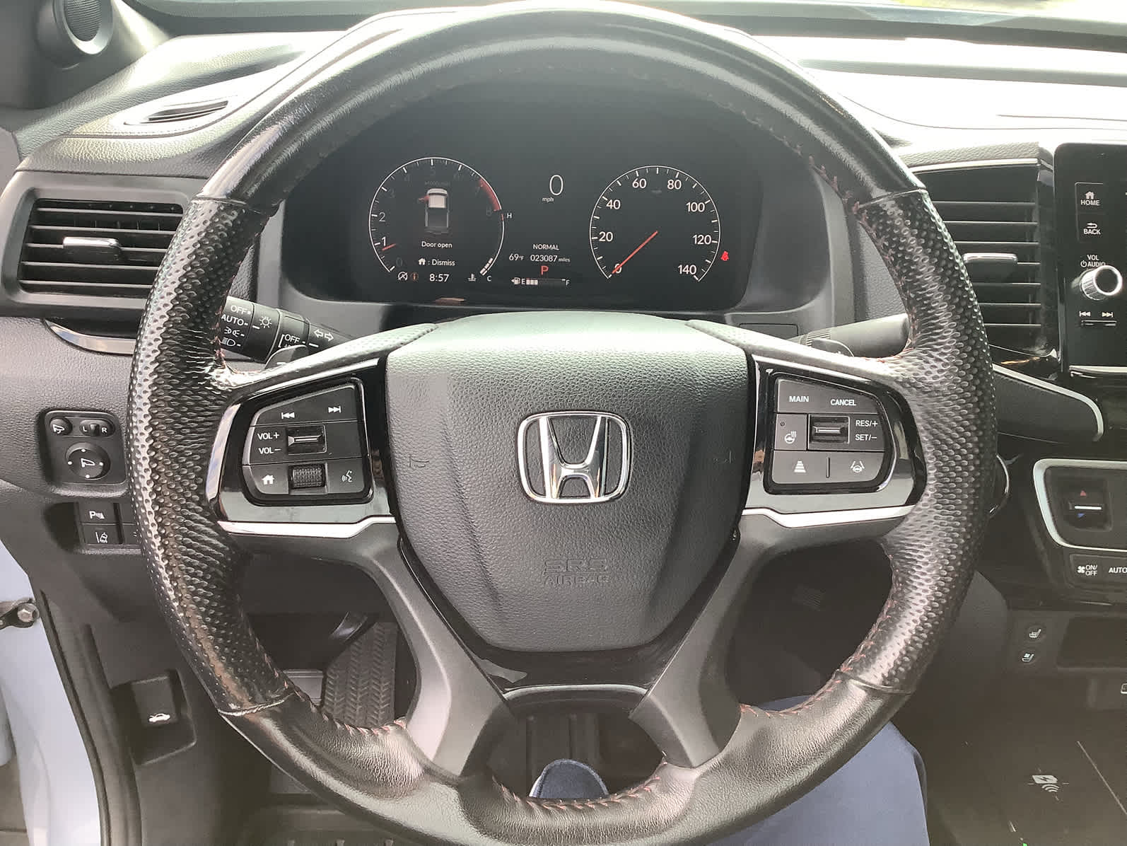 2024 Honda Ridgeline Black Edition - Photo 17