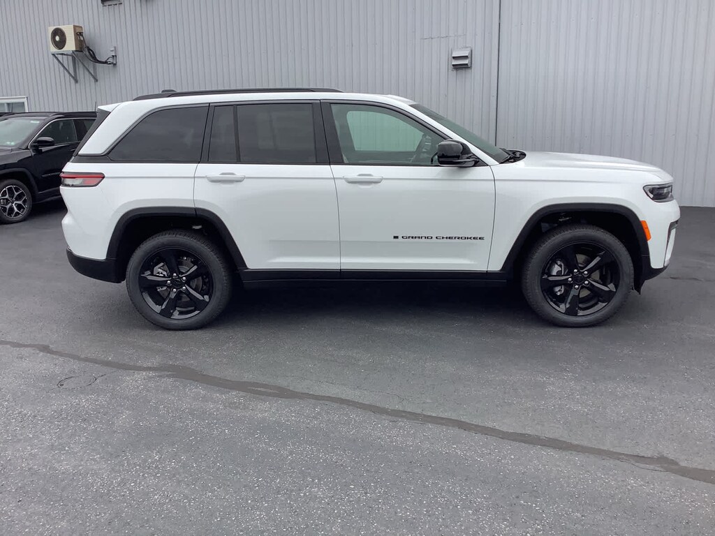 New 2026 Jeep Grand Cherokee Limited Sport Utility