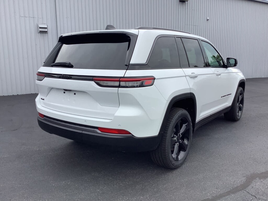 New 2026 Jeep Grand Cherokee Limited Sport Utility