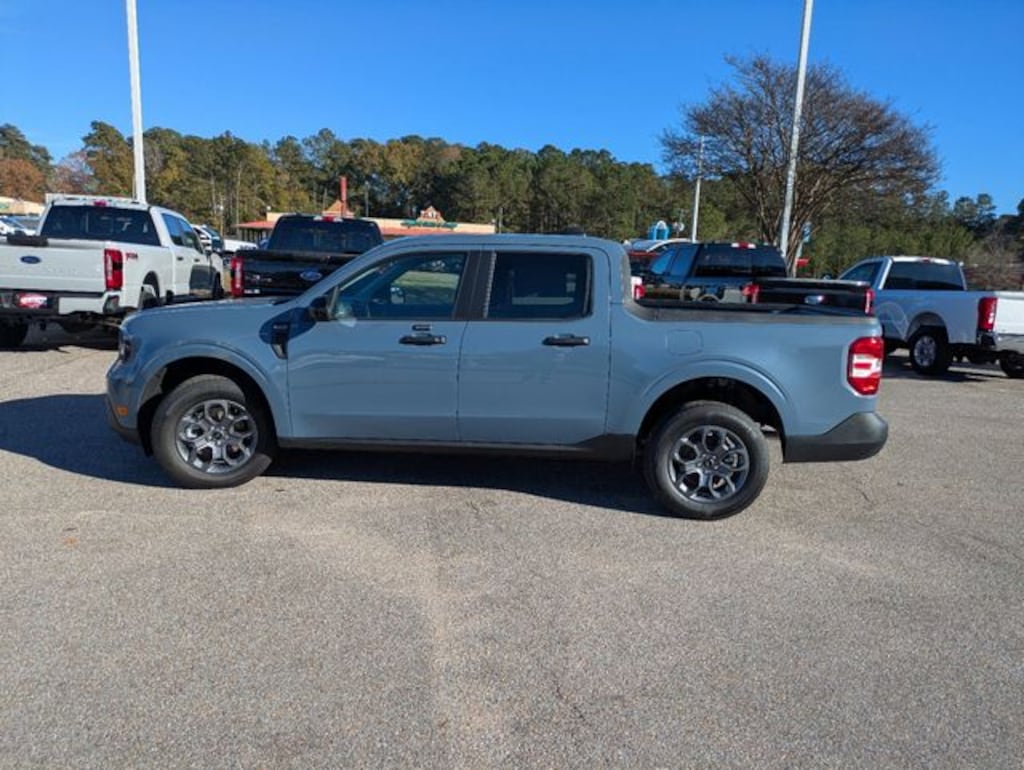 New 2025 Ford Maverick XLT Truck