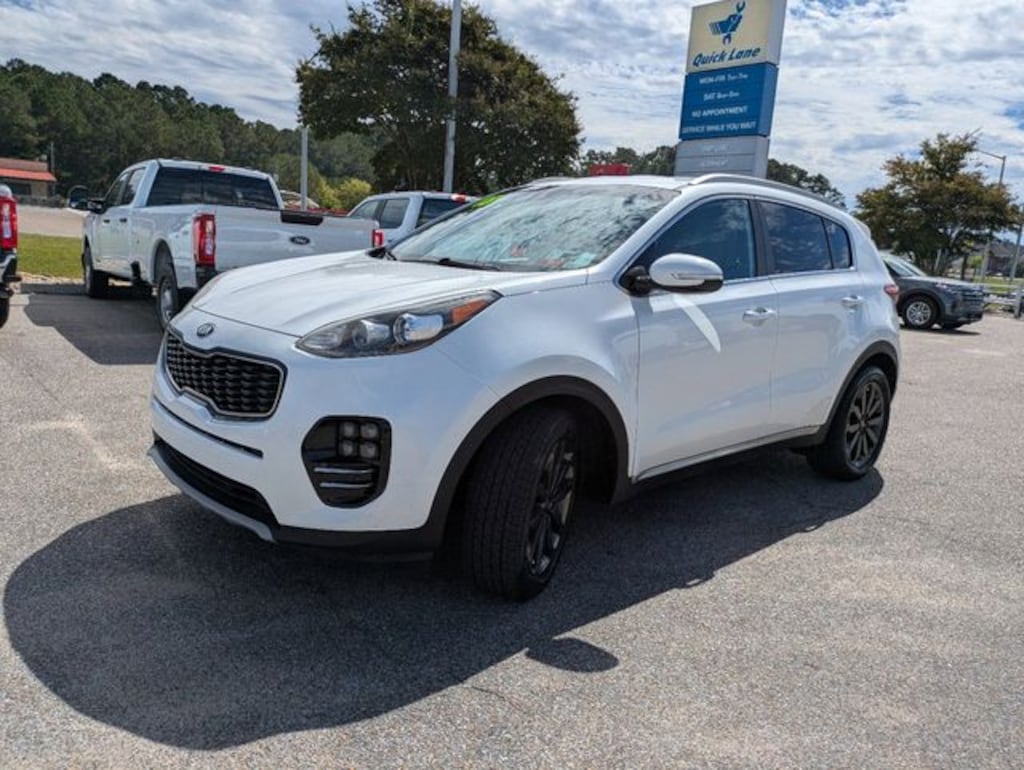 Used 2018 Kia Sportage EX SUV