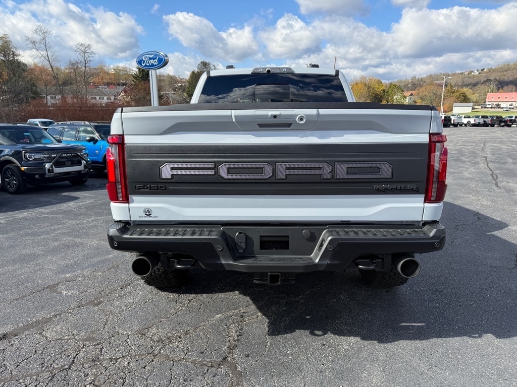 New 2025 Ford F-150 Raptor Truck SuperCrew Cab