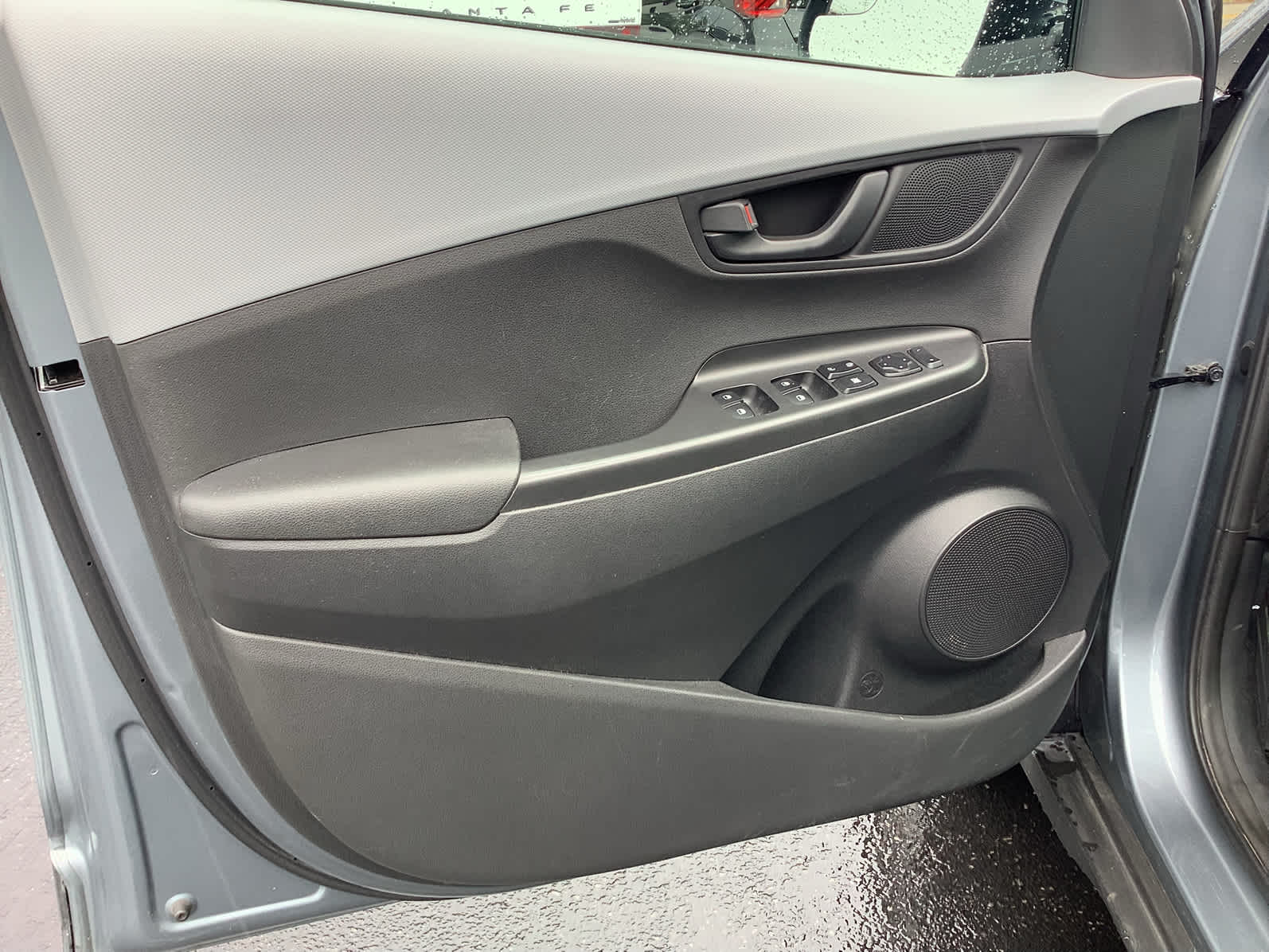 2020 Hyundai Kona SE - Photo 14