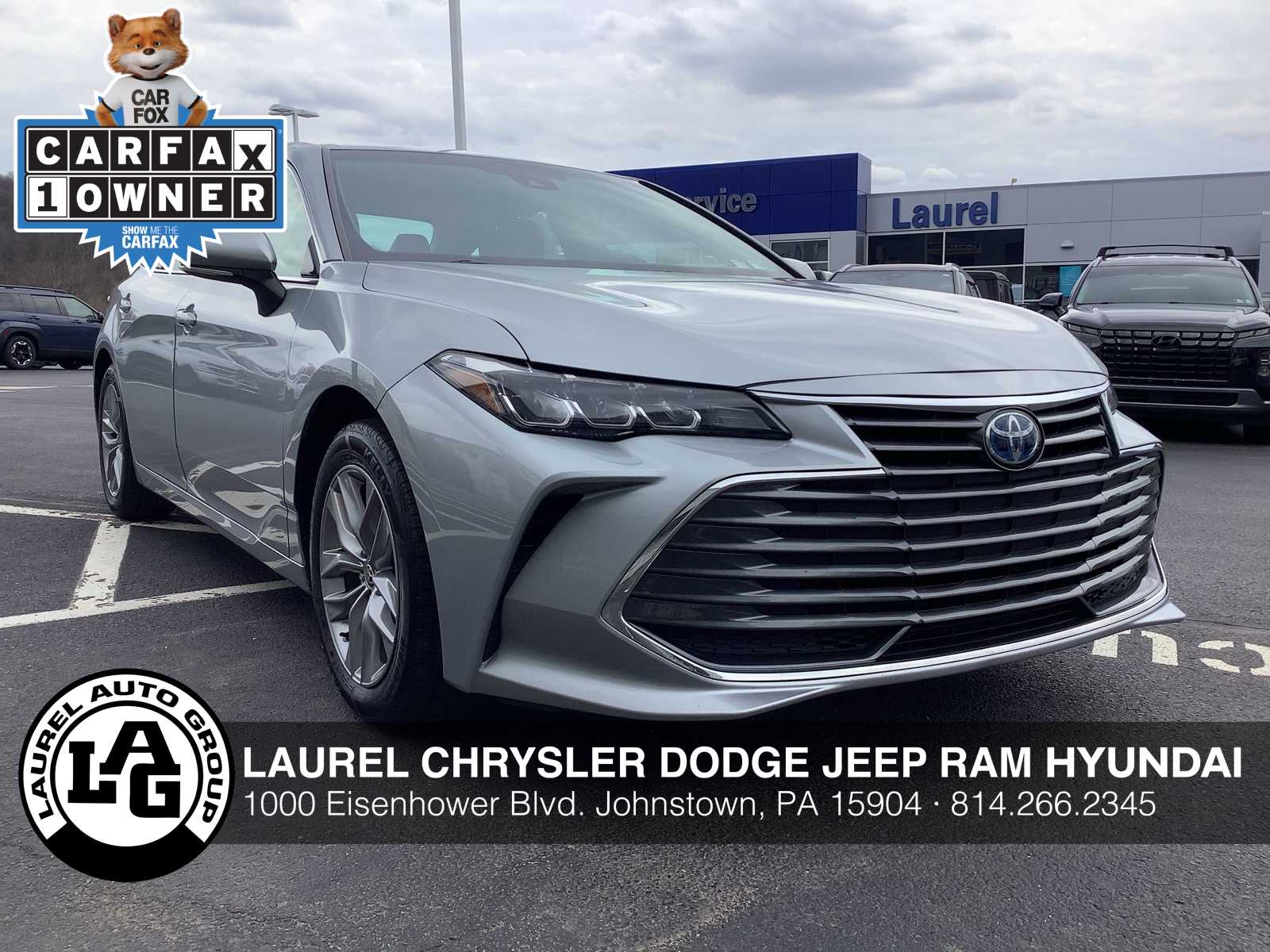 2022 Toyota Avalon XLE Hybrid's photo