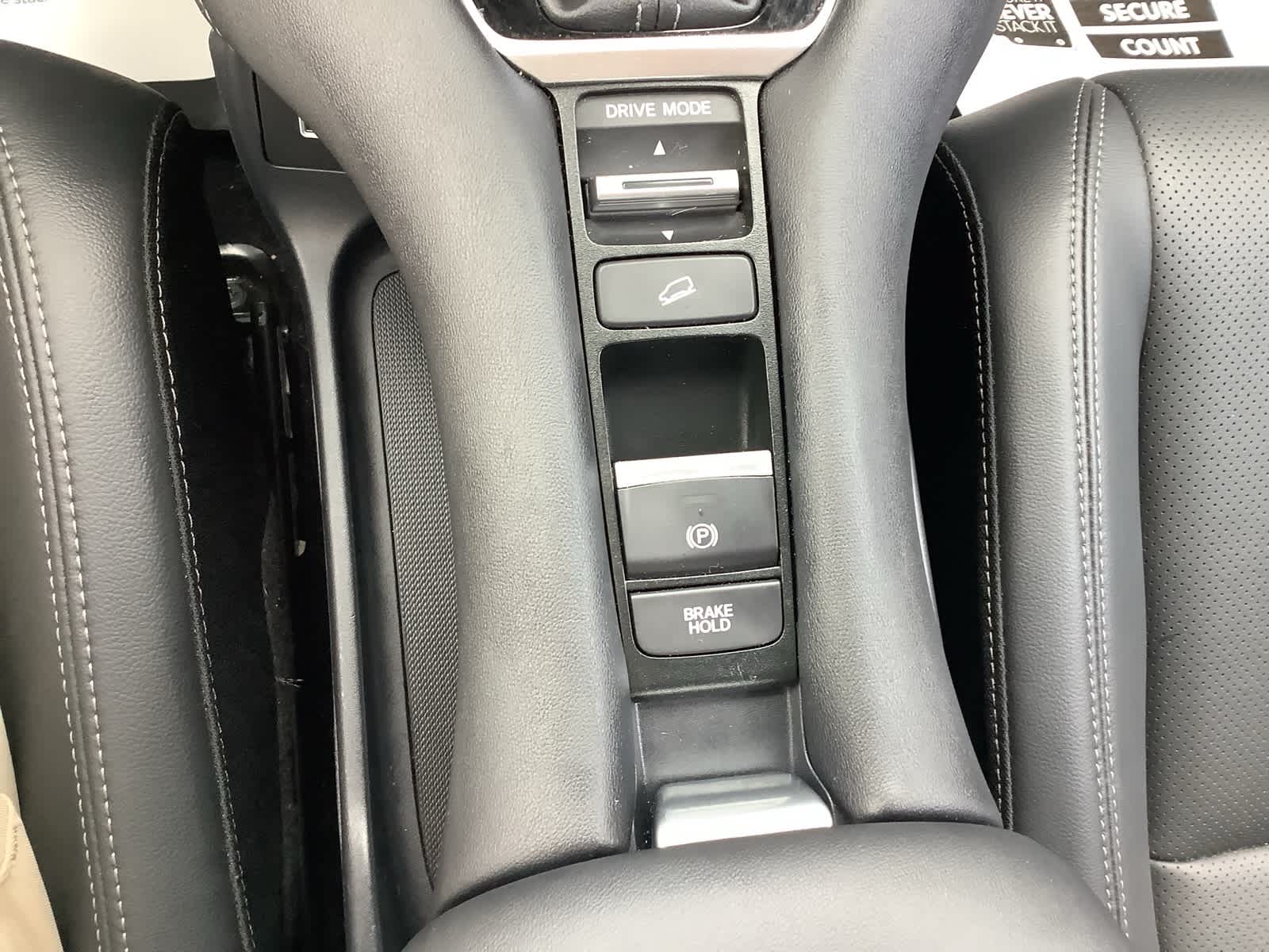 2023 Honda HR-V EX-L - Photo 22