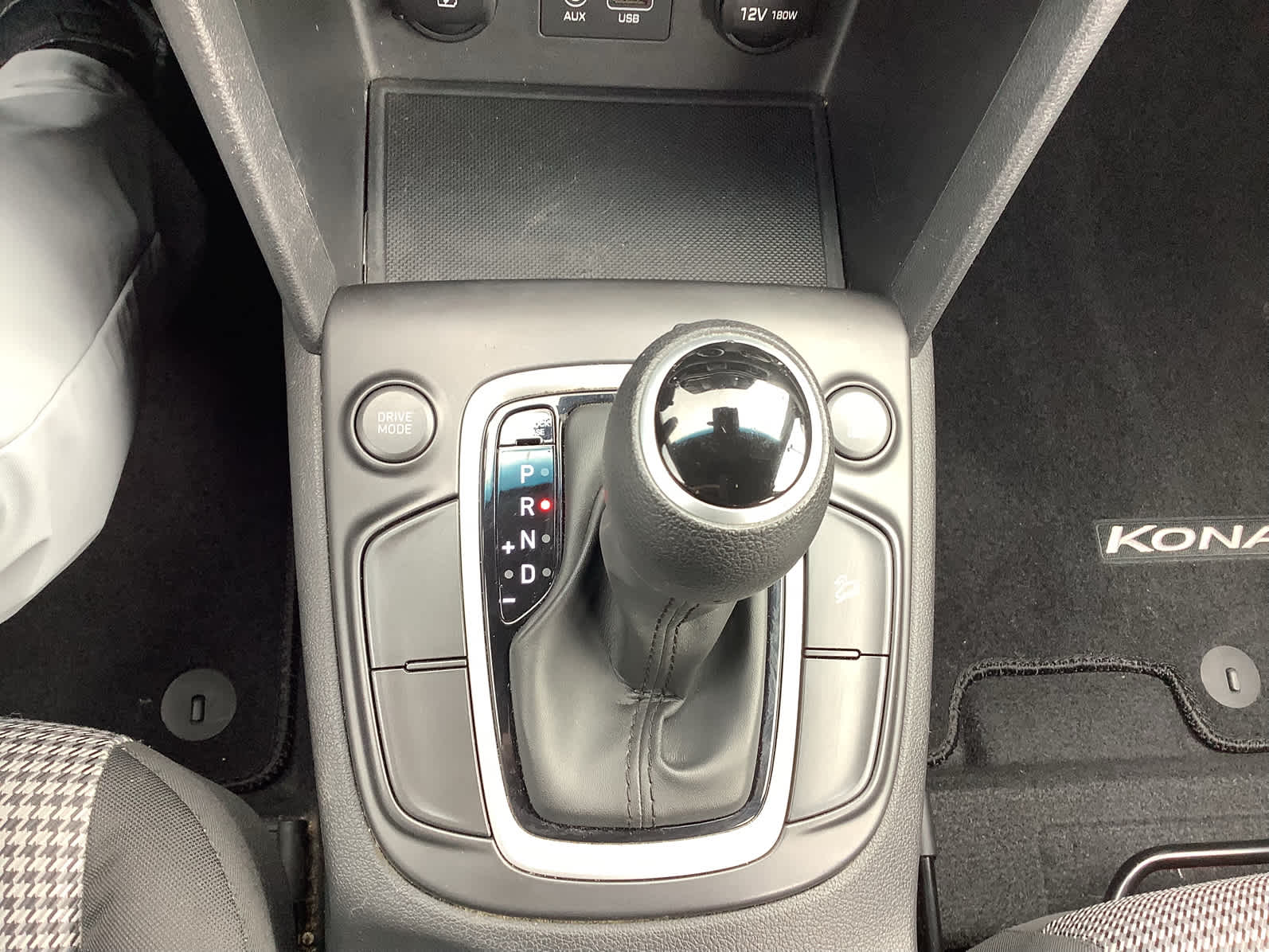 2020 Hyundai Kona SE - Photo 20