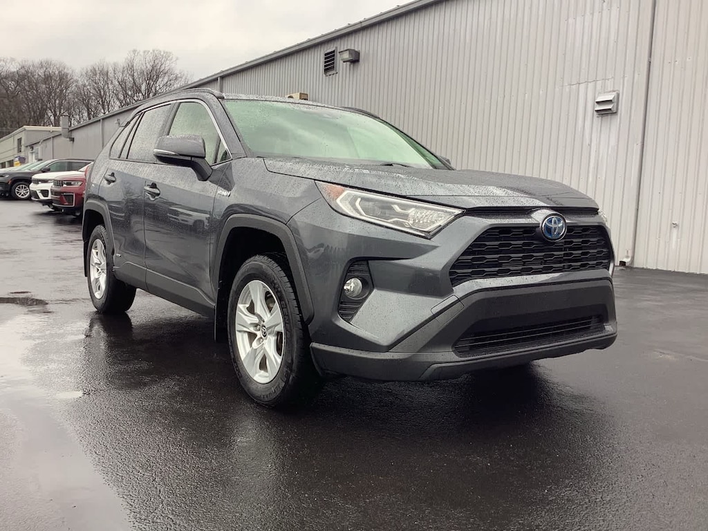 Used 2021 Toyota RAV4 Hybrid XLE