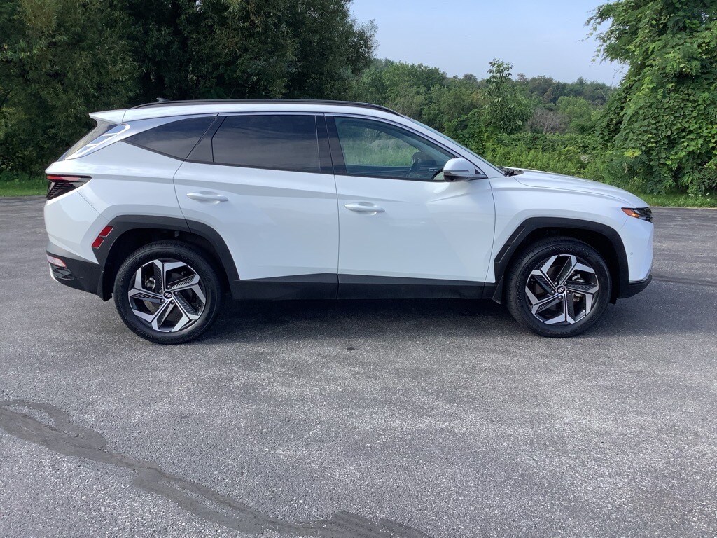 2023 Hyundai Tucson Limited photo 2