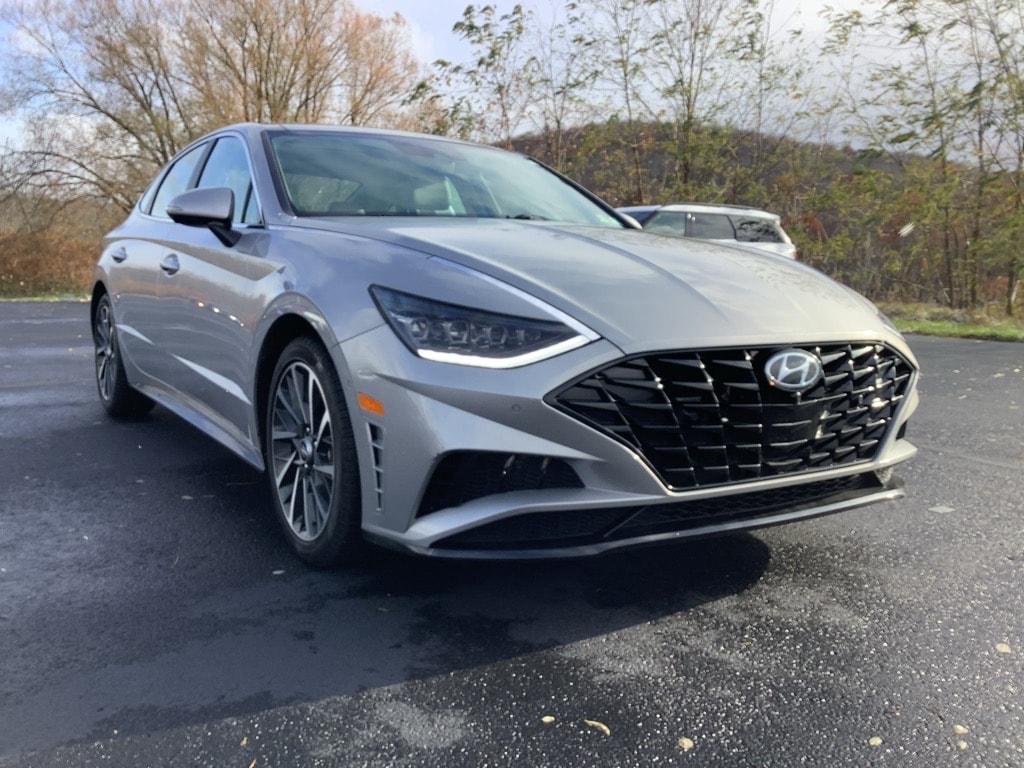 2023 Hyundai Sonata Limited's photo