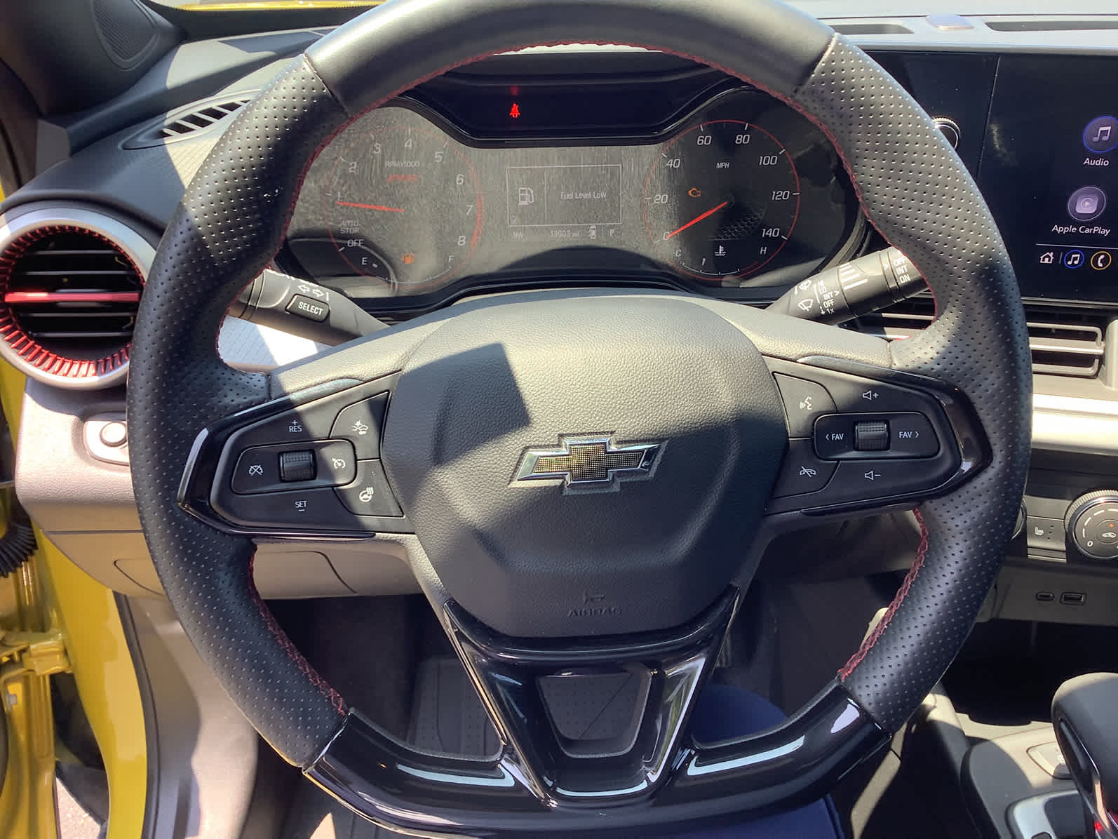 2024 Chevrolet Trax RS - Photo 16