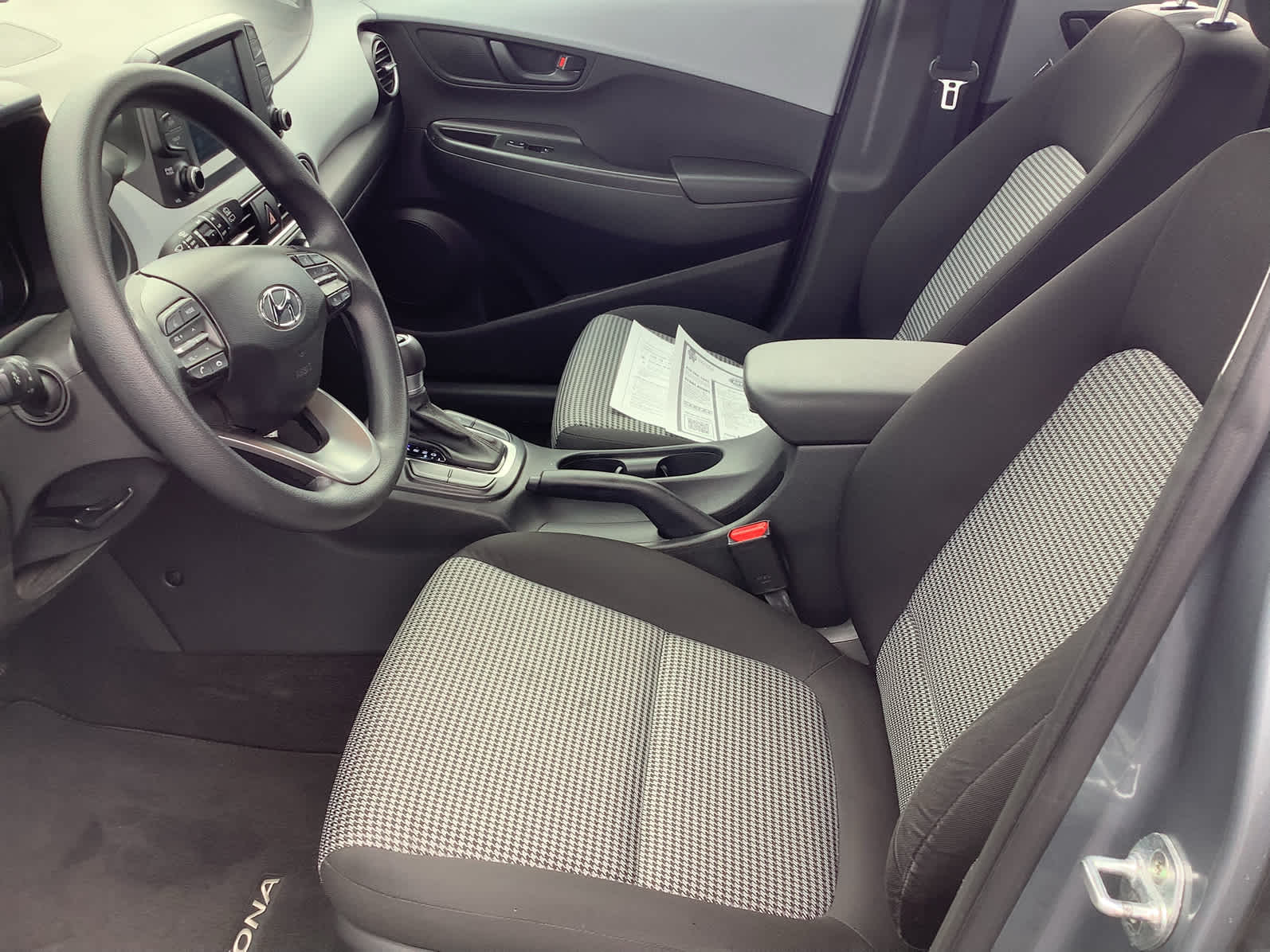 2020 Hyundai Kona SE - Photo 13