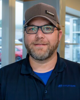 Staff member Brian Knepper from ID_e06326e41a9e