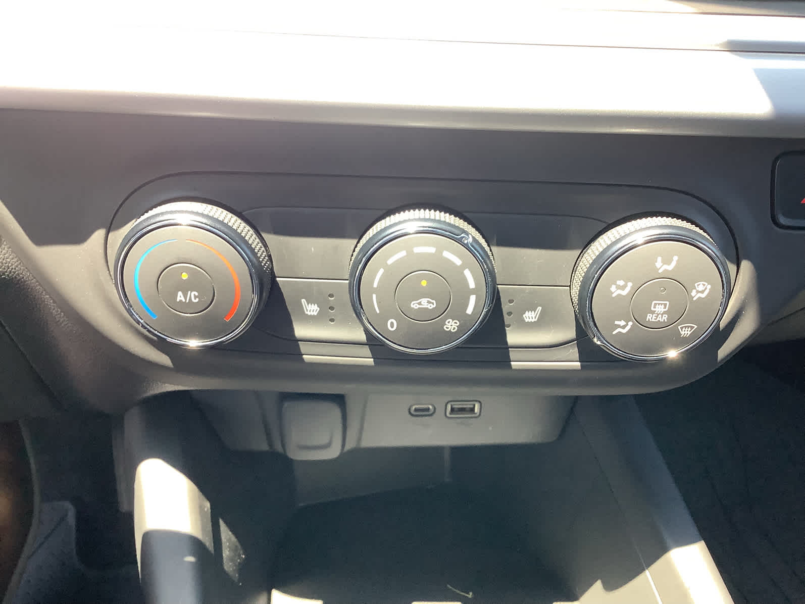 2024 Chevrolet Trax RS - Photo 19