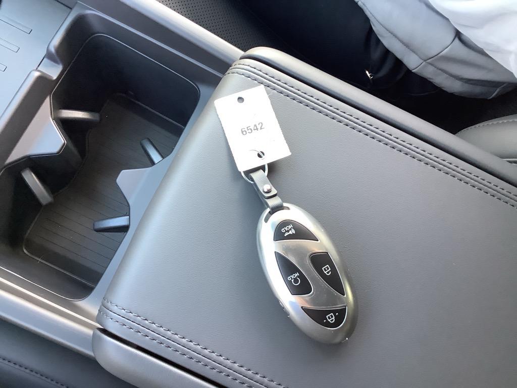 2026 Hyundai Santa Fe SEL - Photo 15