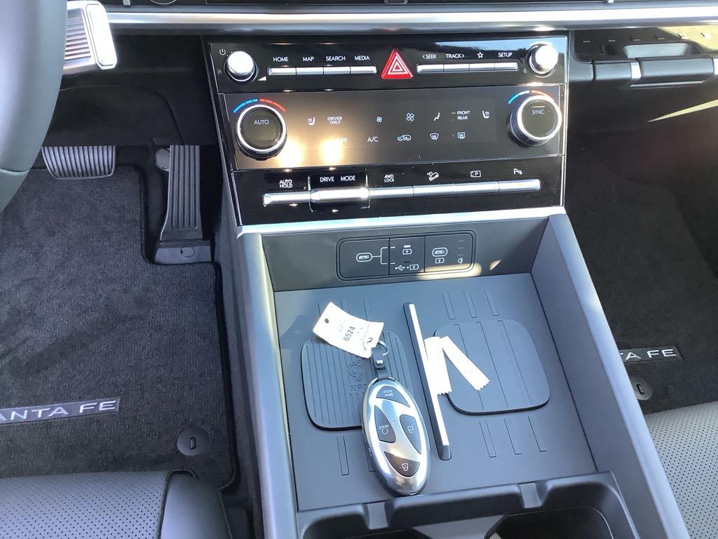 2026 Hyundai Santa Fe SEL - Photo 13