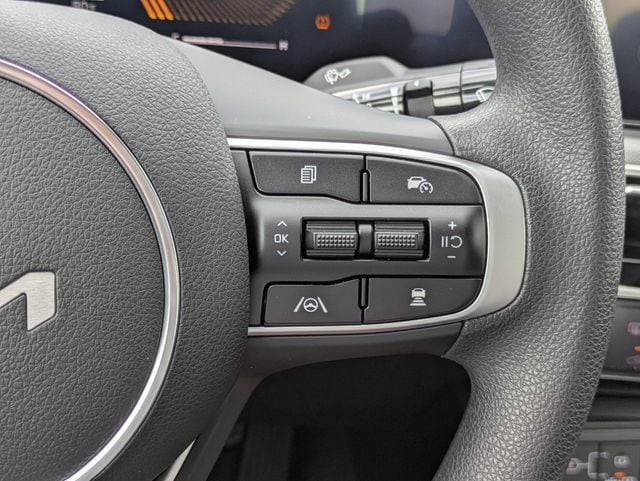 2026 Kia K5 LXS - Photo 22