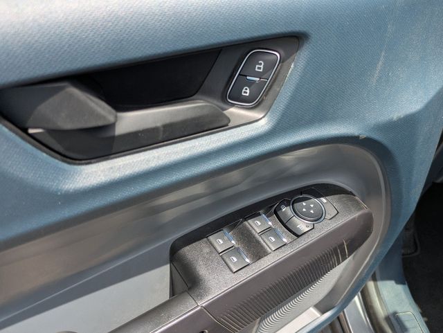 2026 Ford Maverick XLT - Photo 13