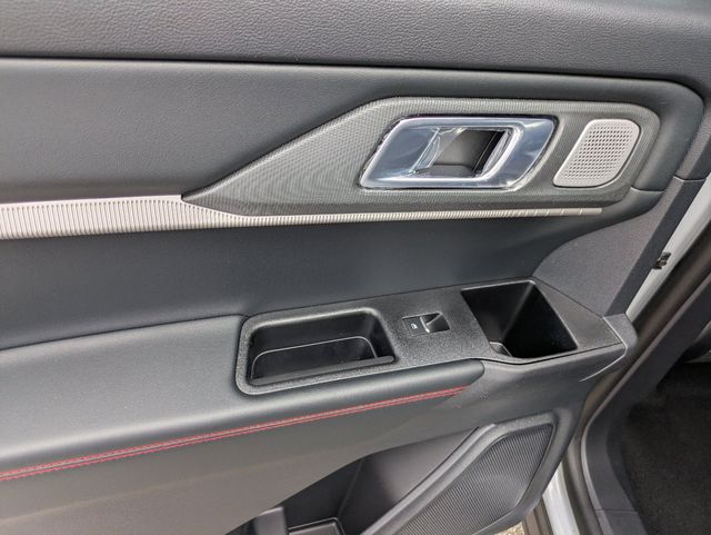 2026 Ford Explorer ST - Photo 16