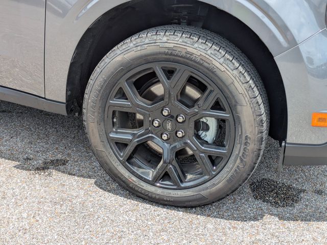 2026 Ford Maverick XLT - Photo 10