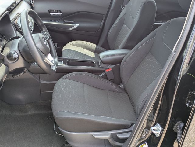 2023 Nissan Kicks SV - Photo 11