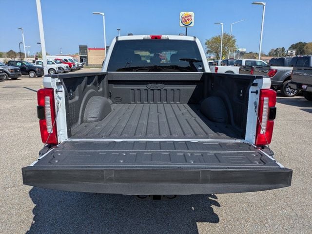 2026 Ford F-250 Super Duty XLT - Photo 7