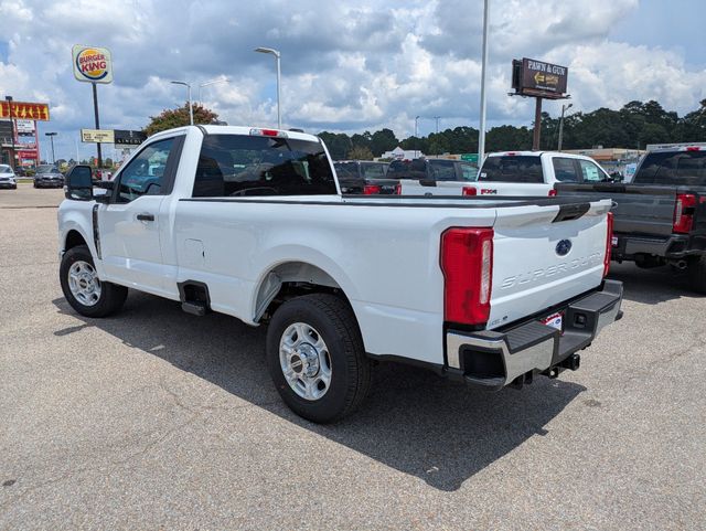 2026 Ford F-250 Super Duty XLT - Photo 6