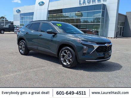 2025 Chevrolet Trax LT SUV