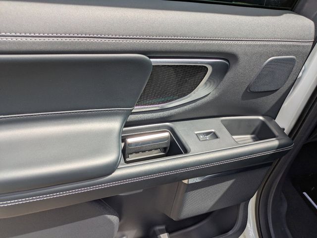 2025 Ford Expedition Platinum - Photo 16